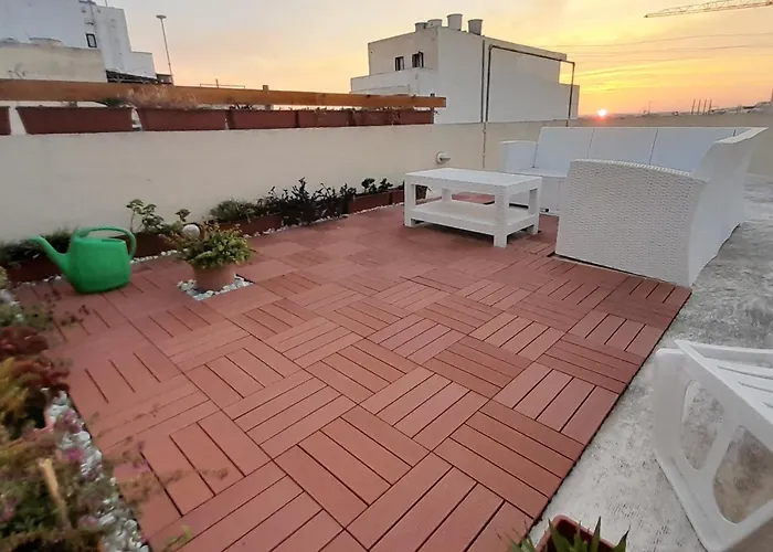 Ramzam - Spacious & Modern 3 Bedroom Apartment With Roof Terrace