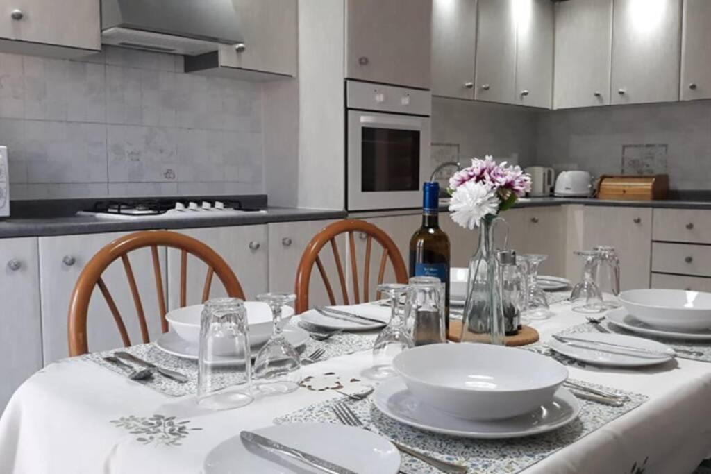 Ramzam - Spacious & Modern 3 Bedroom With Roof Terrace * Marsaskala